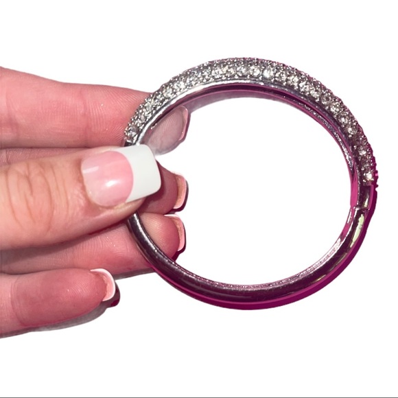 EXPRESS Silver Crystal Pave Bracelet with Magnetic Clasp - Picture 8 of 10